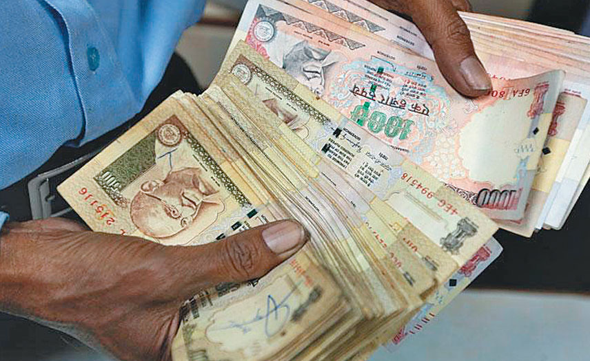 India note ban breather for NRIs evokes mixed reactions in Qatar - Read ...