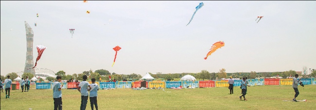 ASPIRE'S 1ST INTERNATIONAL KITE FESTIVAL TAKES OVER QATAR'S SKIES ...