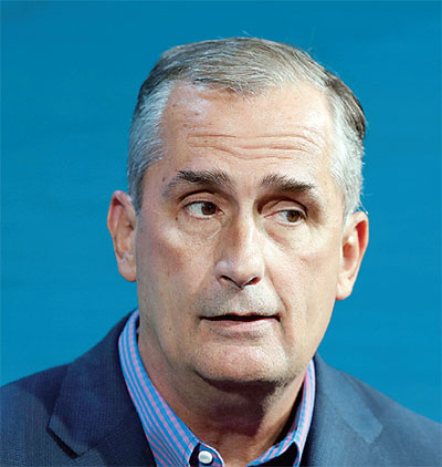 Intel CEO Resigns After Probe Into Relationship With Staff - Read Qatar ...