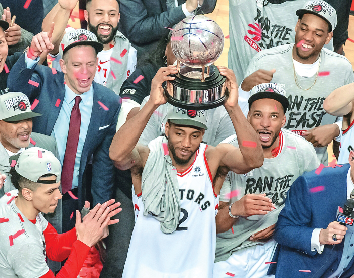 Kawhi shines as Raptors rally past Bucks to reach first NBA final ...