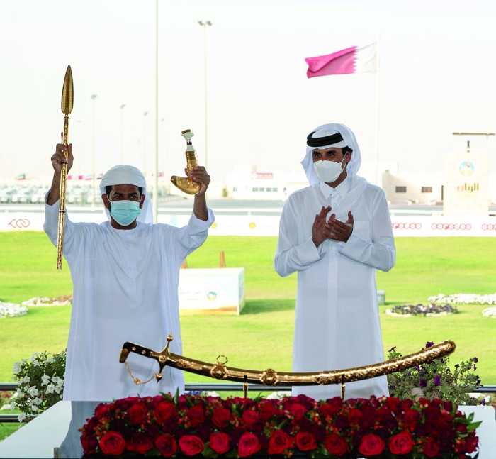 Amir Crowns Camel Race Winners Read Qatar Tribune On The Go For Unrivalled News Coverage