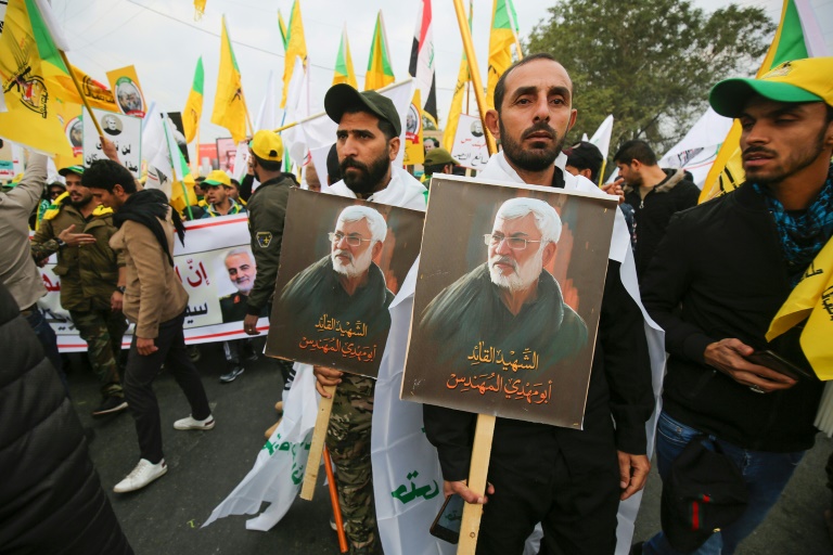 Fury, tears as thousands mourn Iran commander killed by US - Read Qatar ...