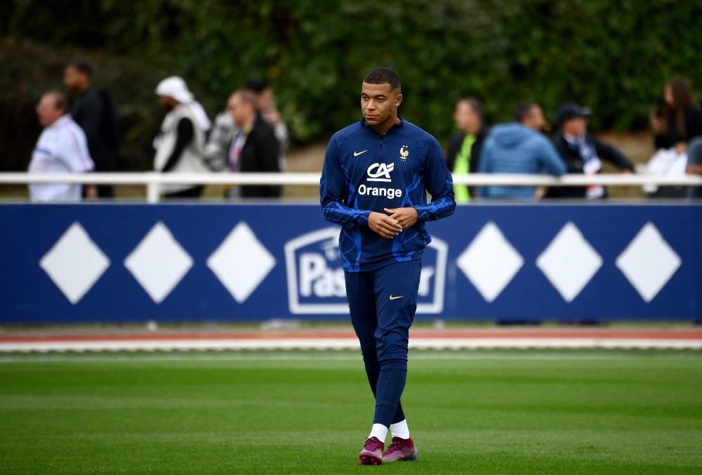 Kylian Mbappé in image rights row with France national team - Get French  Football News