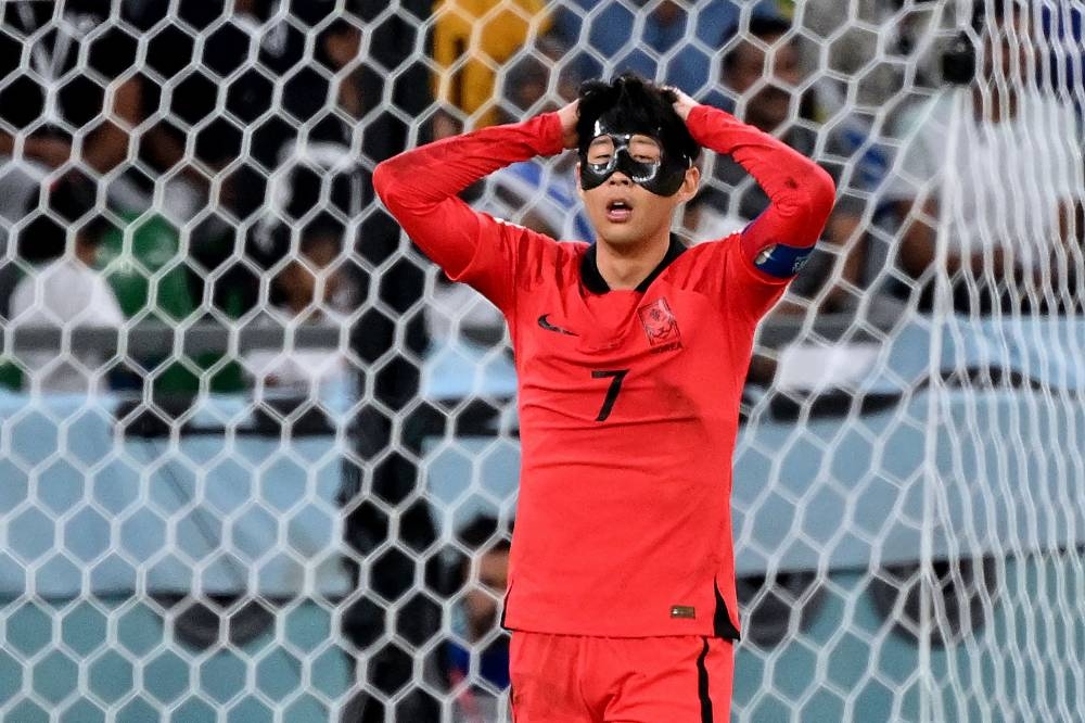 FIFA World Cup 2022  Uruguay denied by the woodwork in 0-0 draw