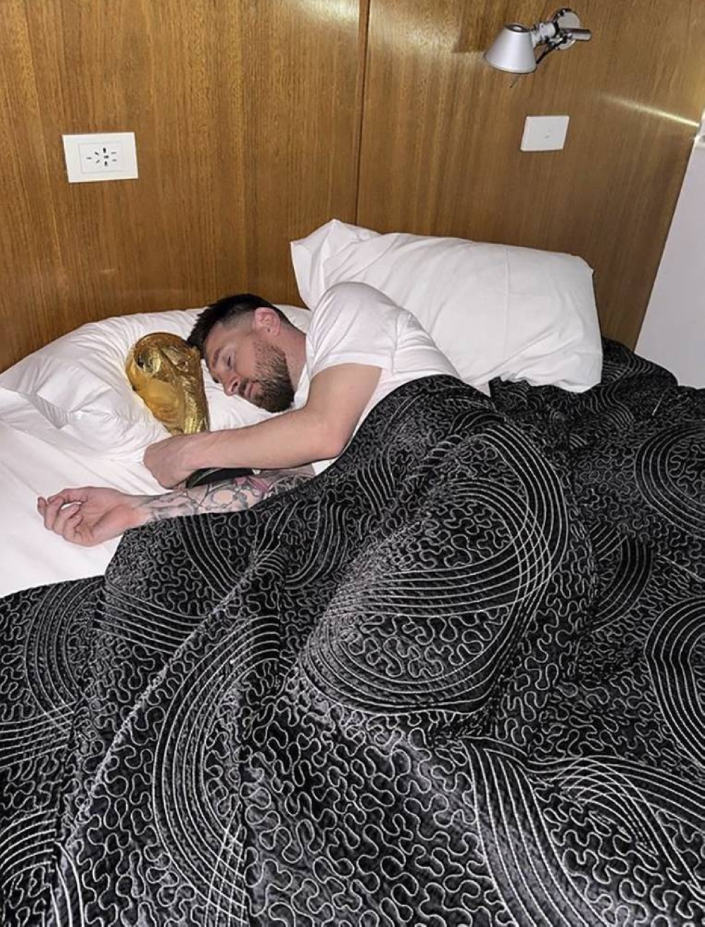 Lionel Messi Instagram Hits 400M Followers After World Cup Win –