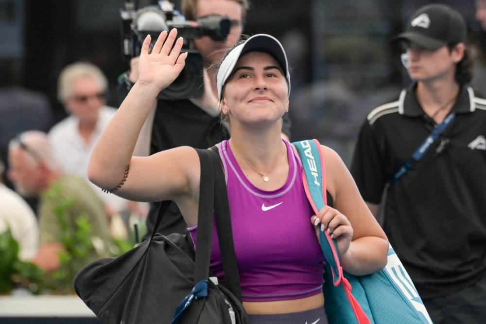 Andreescu scores fine comeback win over Muguruza in Adelaide - Read ...