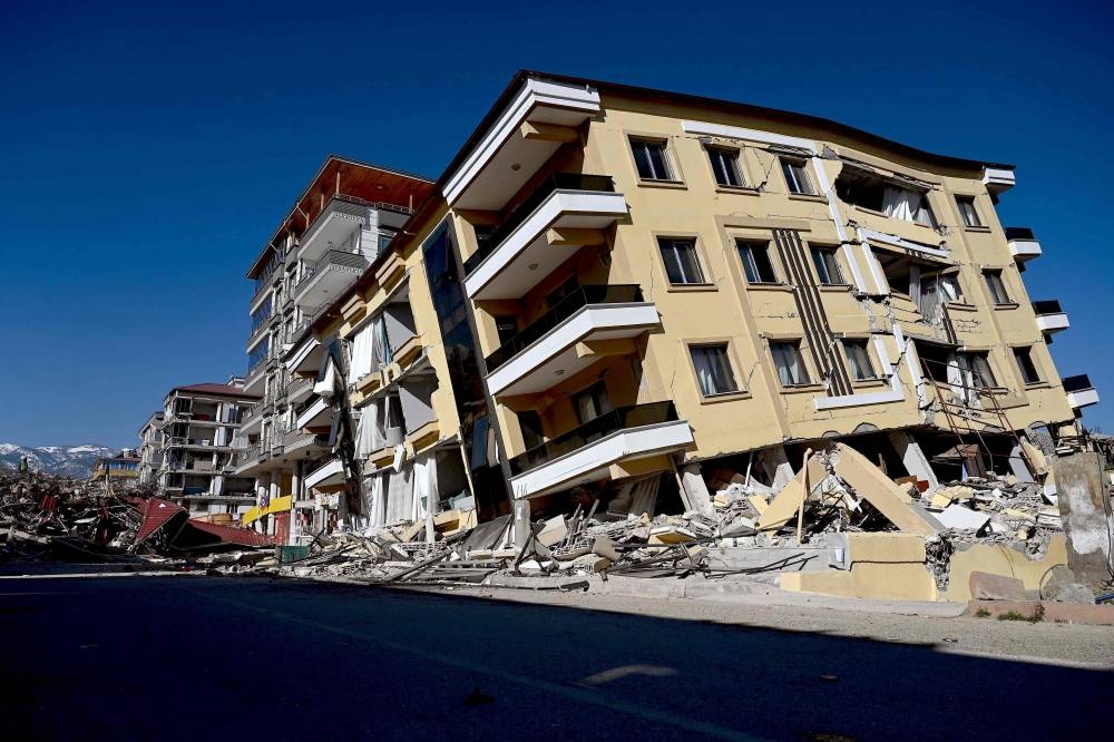 Over 50,000 buildings destroyed or heavily damaged in Turkey quakes ...