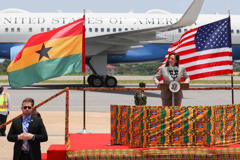 Kamala Harris In Ghana Says ‘excited About Africa’s Future’ - Read ...