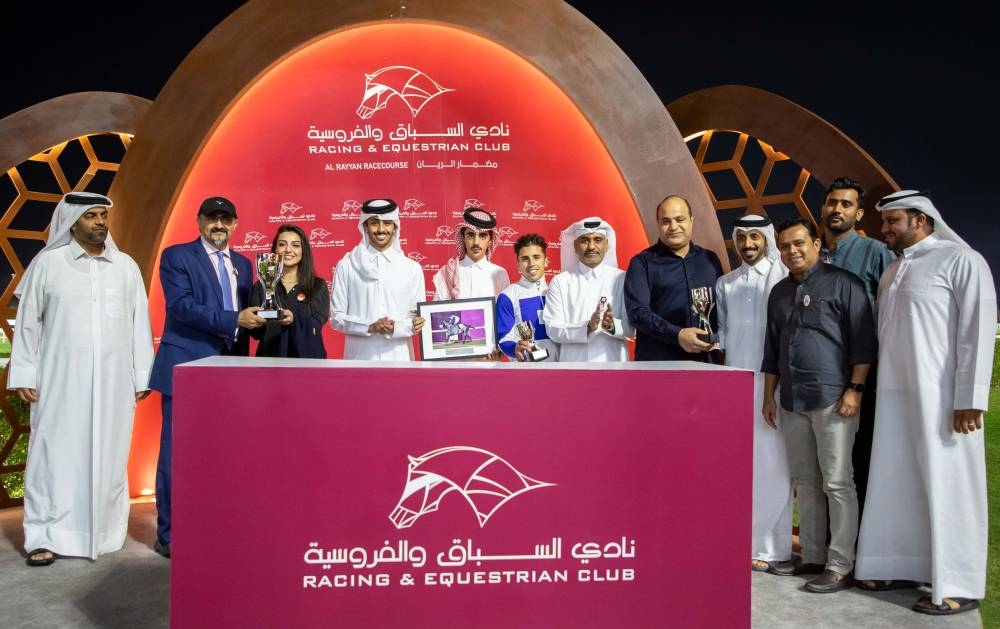 Khalifa Al Kuwaris Tajamhor Wins Al Dibal Cup Read Qatar Tribune On