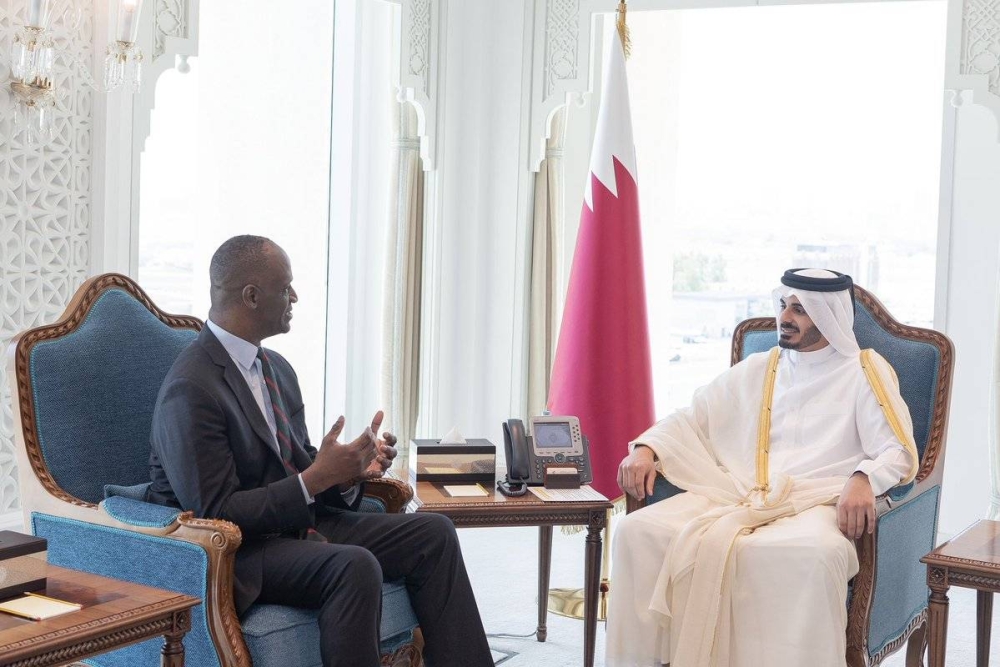 Minister Of Interior Meets US Envoy Read Qatar Tribune On The Go For   99191 