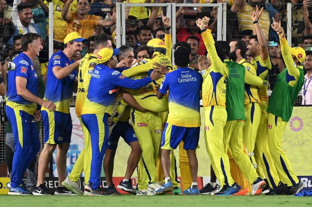 Jadeja does the star turn as CSK win thrilling IPL final - Read Qatar ...