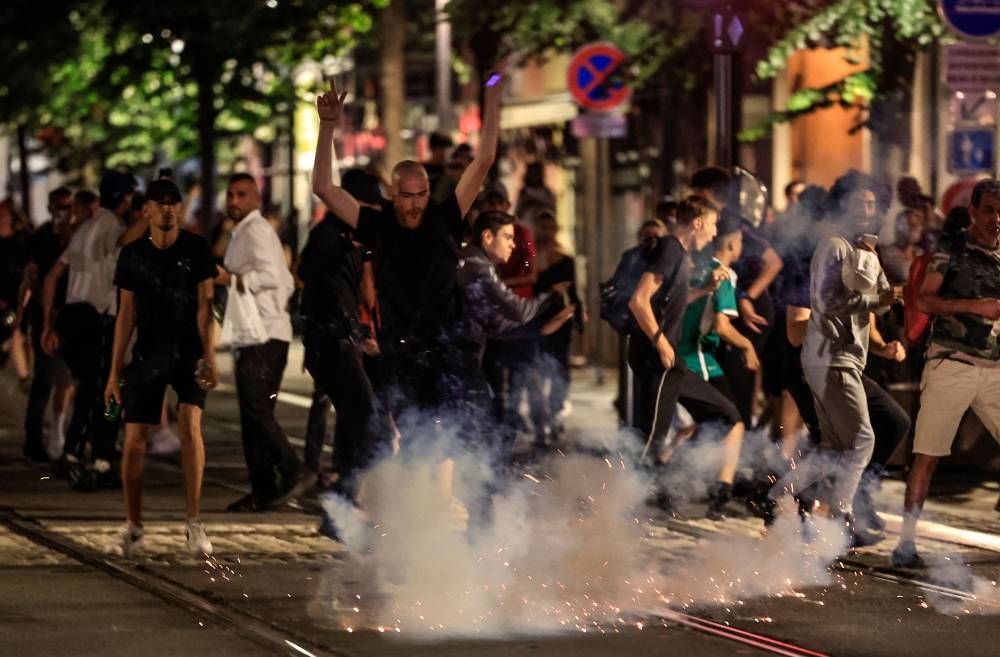 Slain Teens Grandmother Calls For End To France Riots Read Qatar Tribune On The Go For