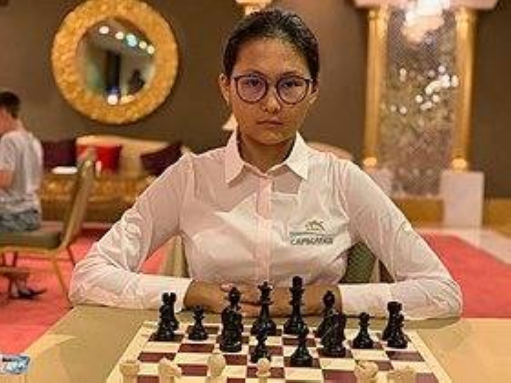 Magnus Carlsen and Bibisara Assaubayeva are the World Blitz 2022 champions