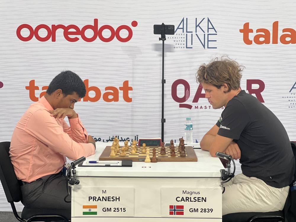 Dommaraju Gukesh vs Magnus Carlsen (2022)