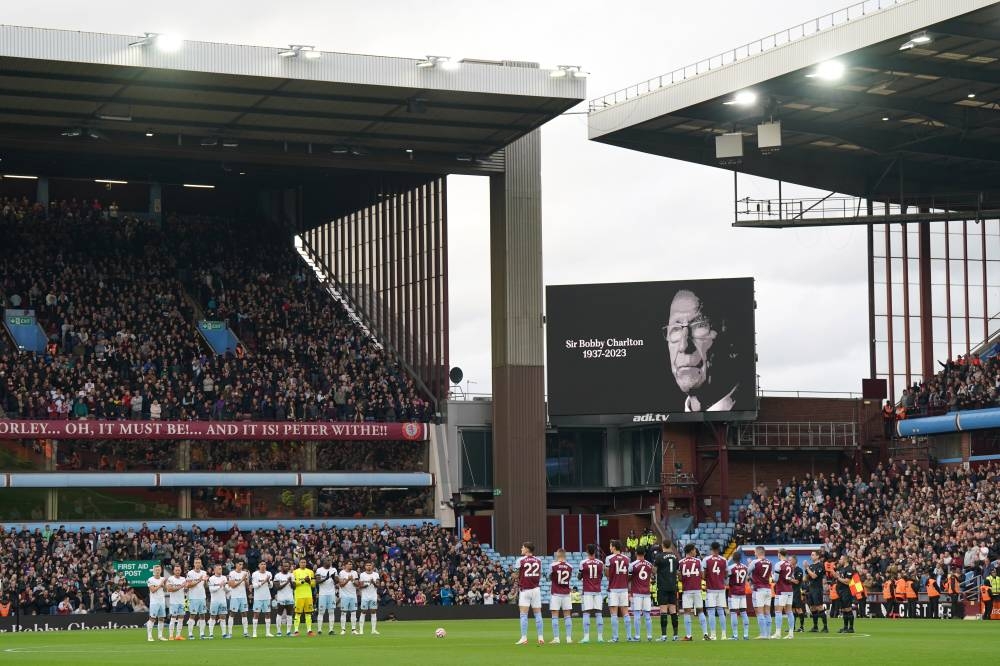 West Ham and Man City fans were both chanting 'Champions of Europe, we, champions of europe we know what we are