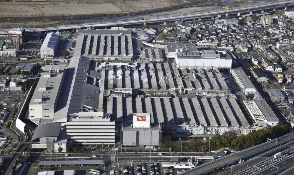 Toyota Small Car Maker Daihatsu Shuts Down Japan Factories During Probe ...