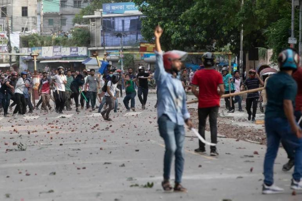 Six Killed In Student Clashes Over Job Quotas In Bangladesh - Read ...